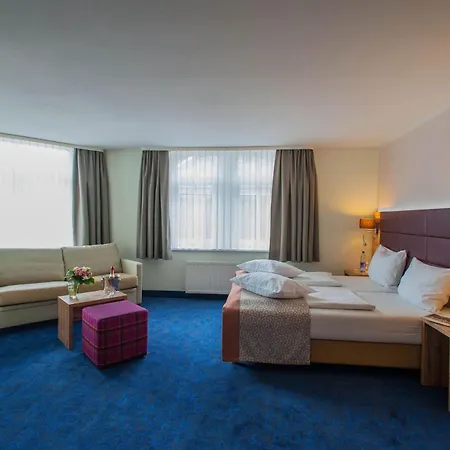 Rathaushotels Inklusive 4* Oberwiesenthal