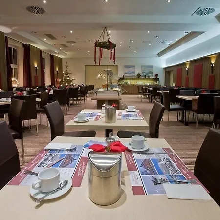 Hotel Rathaushotels 4*