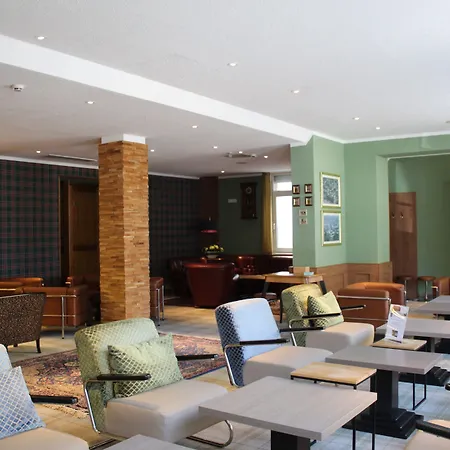 Hotel Rathaushotels 4*