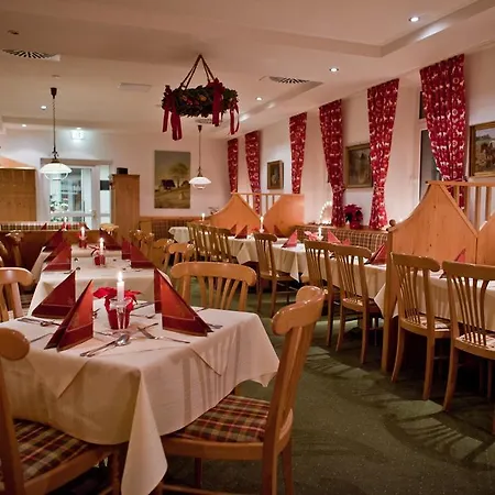 Rathaushotels All Inklusive 4* クロルト・オーバーヴィーゼンタール