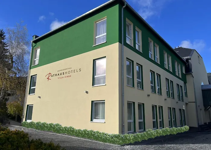 Rathaushotels Inklusive Hotel 4*