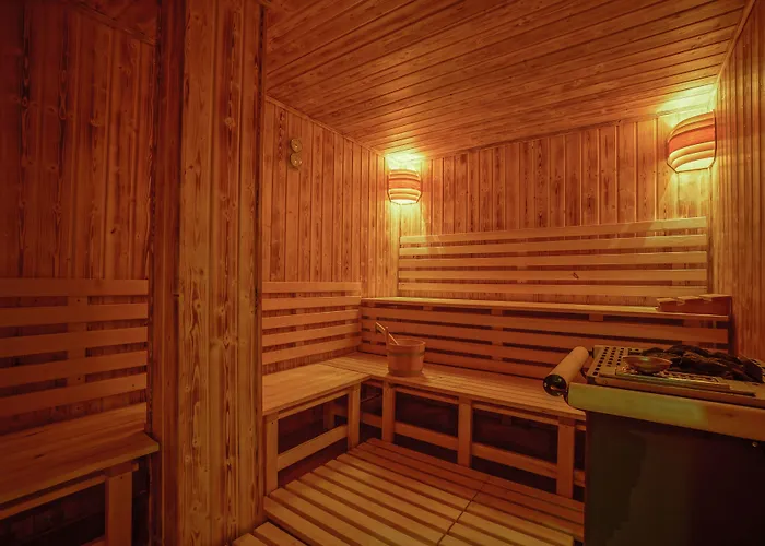 Rathaushotels Inklusive Hotel 4*