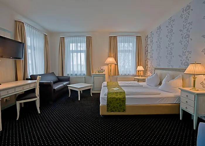 Rathaushotels Inklusive 奥泊维森塔尔